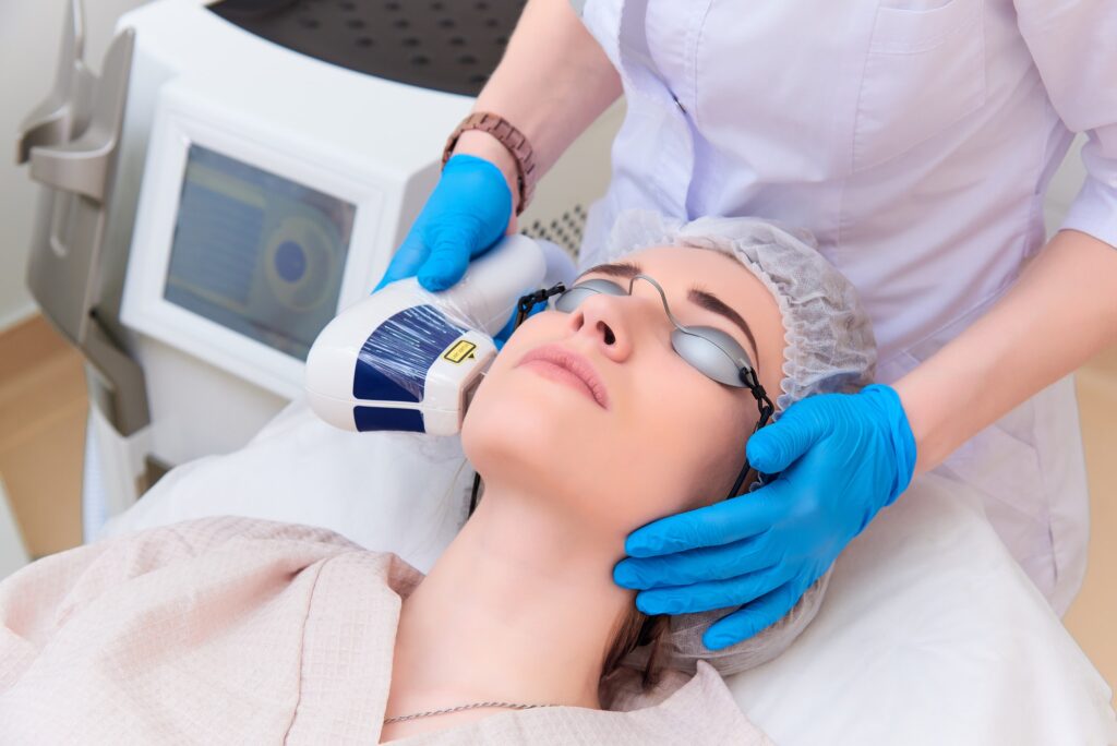 facial treatment in the clinic